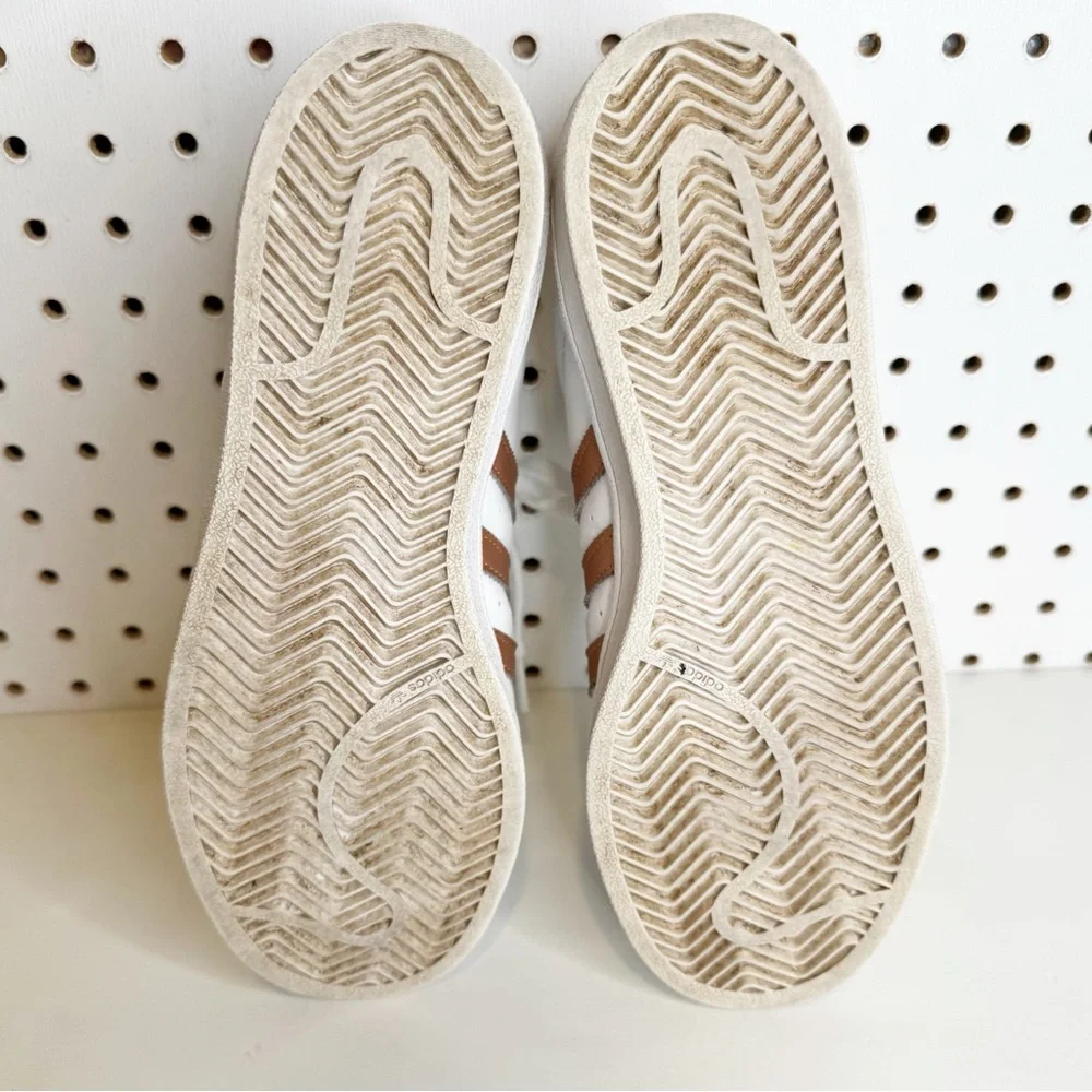 Adidas‎ Originals | Superstar White Copper Sneakers — Shell Toe Shoes Sz. 6